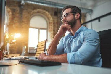 無料でできるWeb集客はどんなもの？マーケターに依頼するのと何が違う？